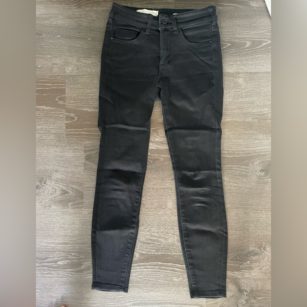 Anthropologie high Rise Skinny size 26 black jeans.